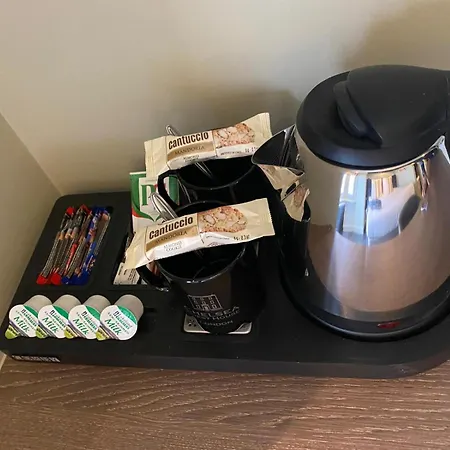 Chelsea Guest House-2